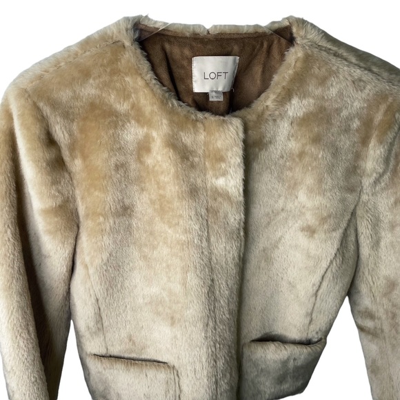 NWT LOFT Faux Fur Suede Jacket Coat Size Small - Picture 11 of 13